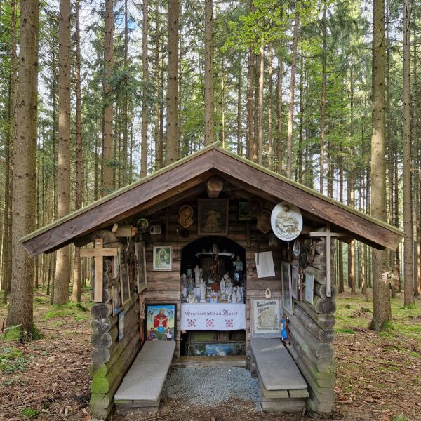 Kapelle, Dorfkapelle, Taferbaum